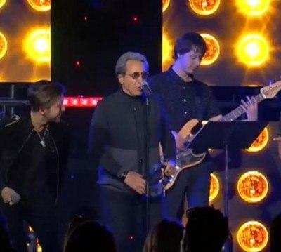 دانلود آهنگ بلک کتس چشمک